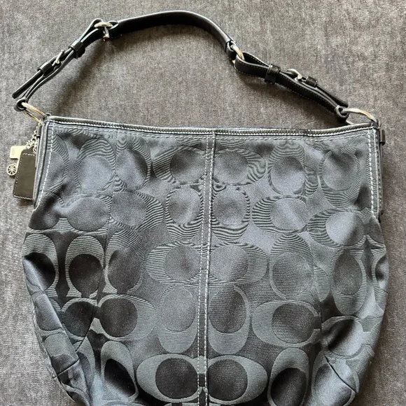 Coach Satchel Purse - Picture 1 of 4